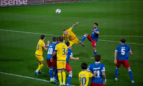 哈萨克斯坦媒体：临时主帅接过阿利耶夫教鞭，萨特帕耶夫缺阵